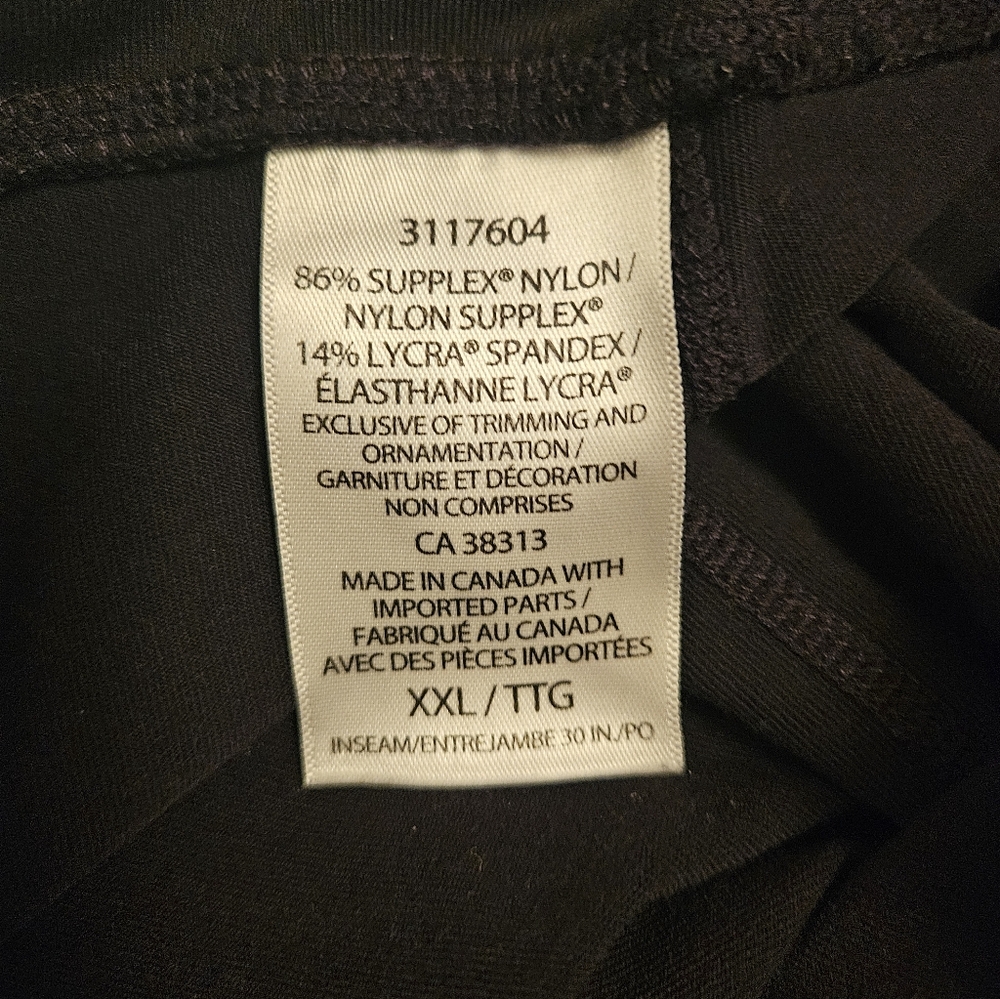 Women's Black Pants - Picture 2 of 4